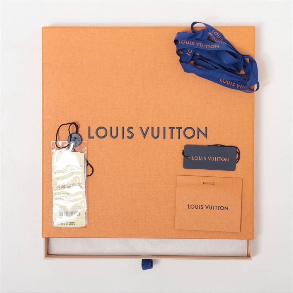 Authentic LV 90 Square Silk Scarf Kare Voyage Extraordinaire M73814 - Picture 8 of 12